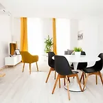 Gotoseville Feria Apartments
